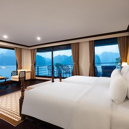 Velar Of The Sea Hotel Ha Long Exterior photo